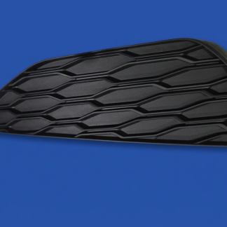 MOLDURA INFERIOR DERECHA FASCIA DELANTERA MG ONE 2024 AL 2026